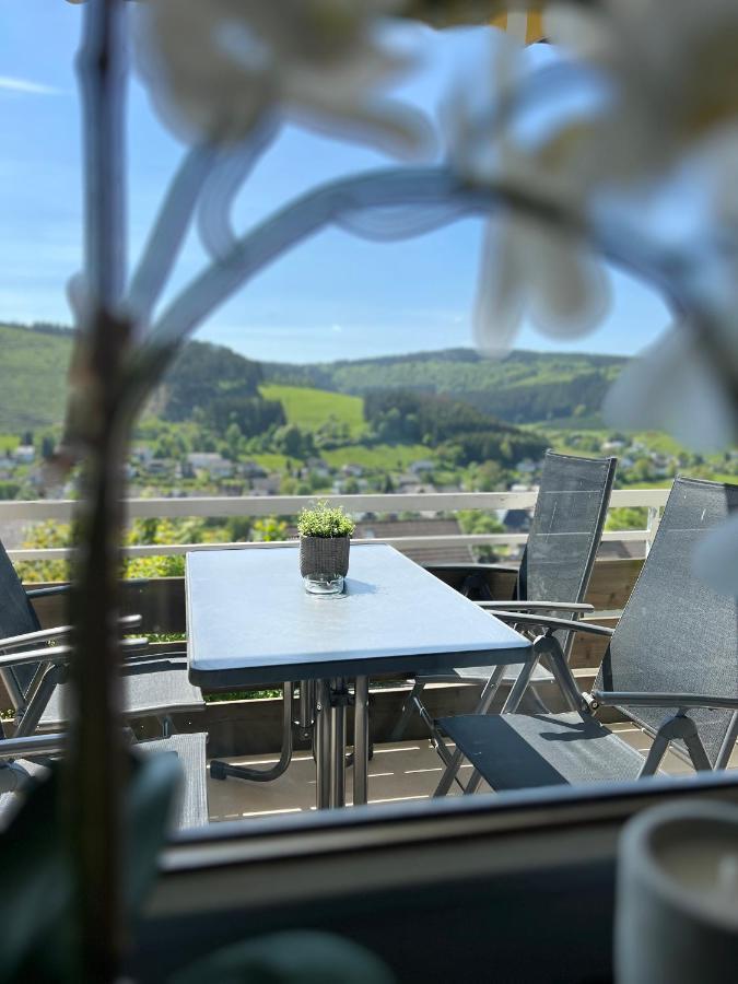Auszeit Bergliebe Apartamento Winterberg Exterior foto